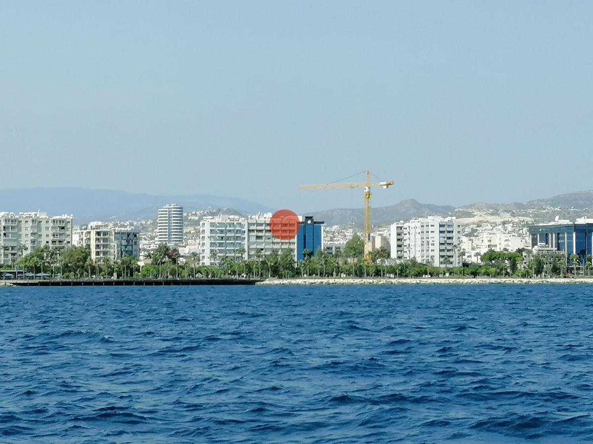 A City-Center Seaview Penthouse At Oceanic Лімасол Екстер'єр фото